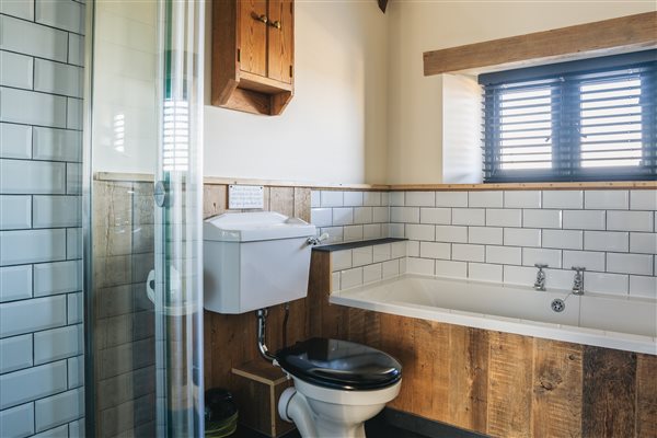 bathroom bath shower